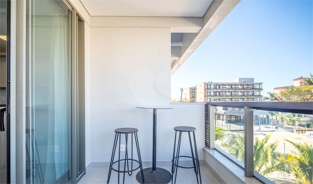 Apartamento à venda com 3 suítes em Jurerê, Florianópolis, SC