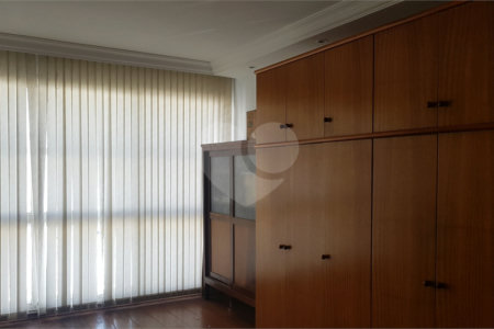 Apartamento à venda com 3 quartos, sendo 1 suíte, em Santana, São Paulo, SP