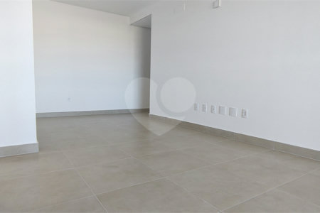 Apartamento à venda com 2 suítes em Parque Campolim, Sorocaba, SP