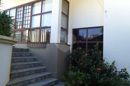 Casa à venda com 3 quartos, sendo 1 suíte, em Vila Gardênia, Atibaia, SP