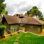 Casa à venda com 4 suítes no condomínio Alpes da Cantareira, Mairiporã - SP