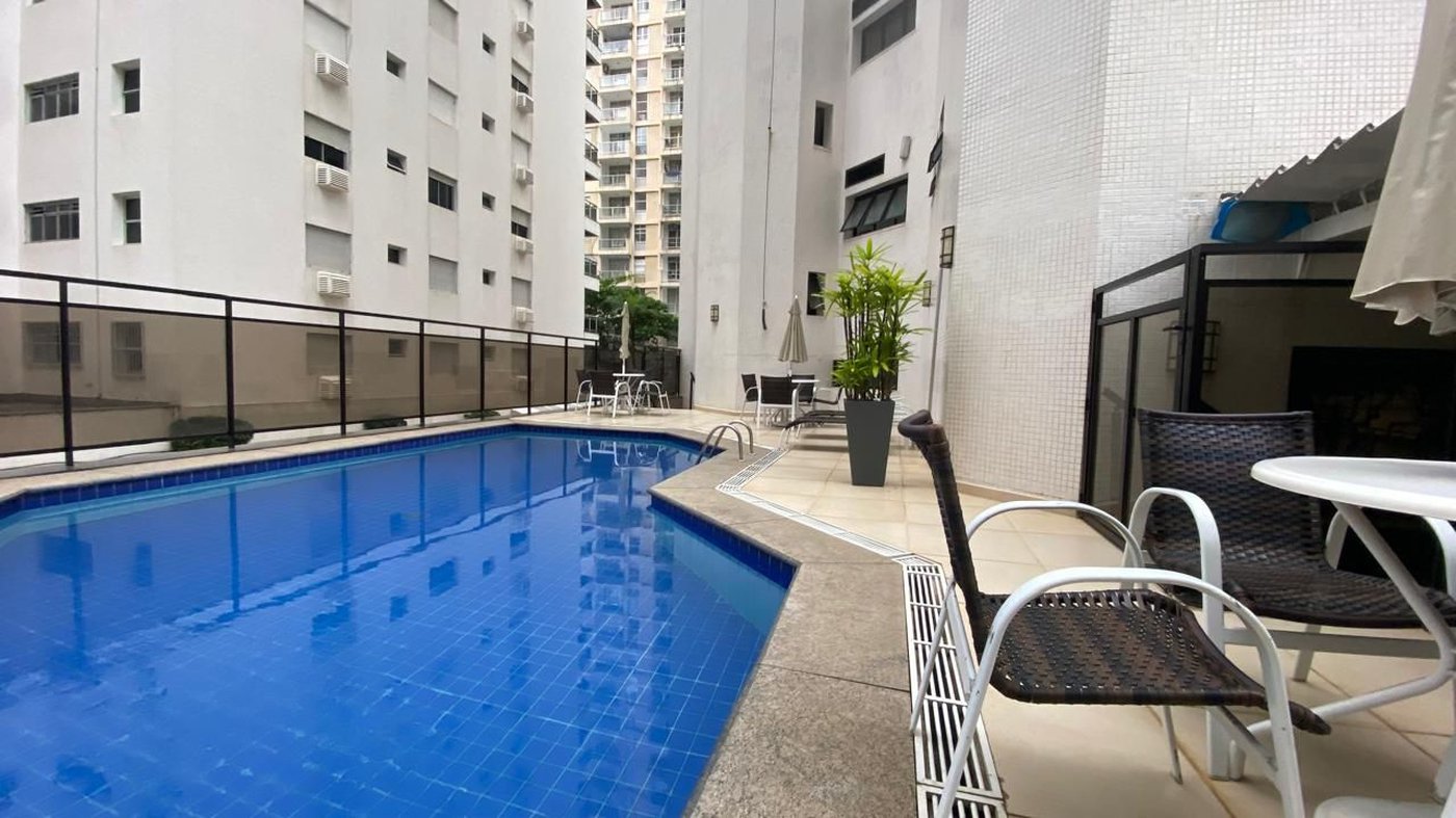 Apartamento com 3 dormitórios à venda, 170 m² por R$ 1.430.000,00 - Pitangueiras - Guarujá/SP