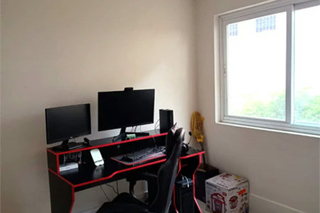 Casa Térrea à venda com 4 quartos, sendo 3 suítes, em Jardim Morumbi, São Paulo, SP