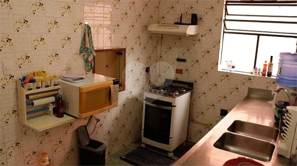 Sobrado à venda com 4 quartos, sendo 1 suíte,  em Brooklin Paulista, São Paulo, SP