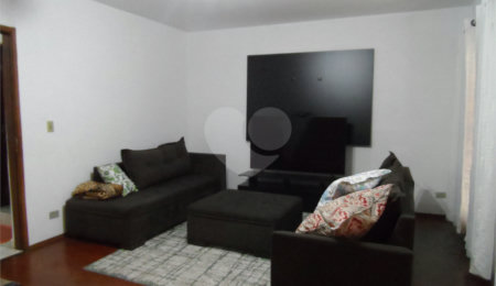 Casa à venda com 3 quartos, sendo 1 suíte, em Limão, São Paulo, SP