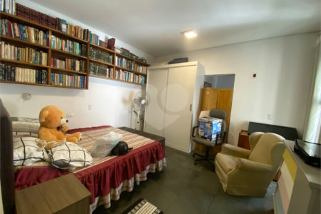 Casa Térrea à venda com 7 suítes em Alto da Lapa, São Paulo, SP