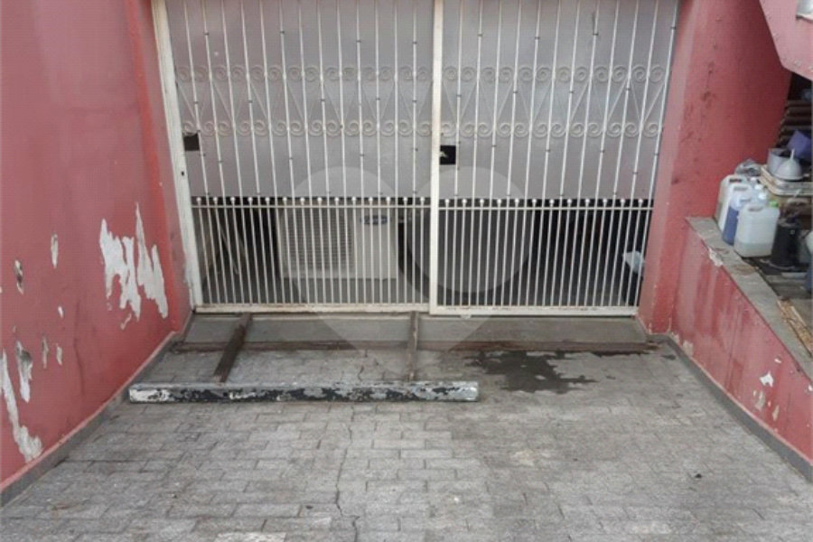 Sobrado à venda com 3 quartos, sendo 1 suíte, em Jardim Cachoeira, São Paulo, SP