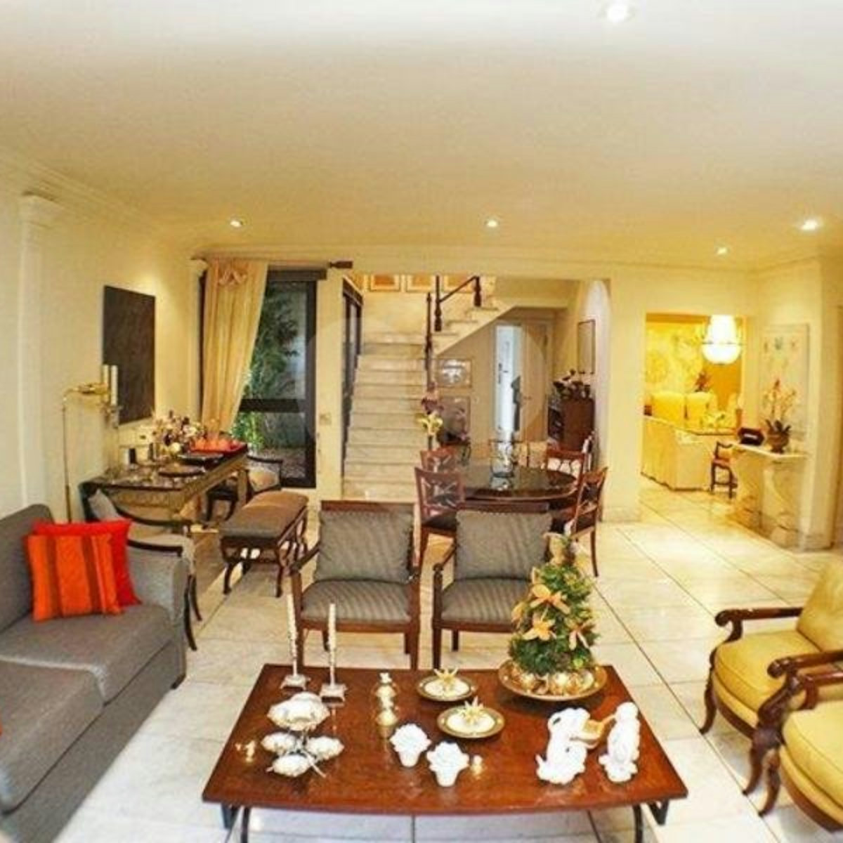 Apartamento à venda ou para alugar com 4 suítes em Moema, São Paulo, SP