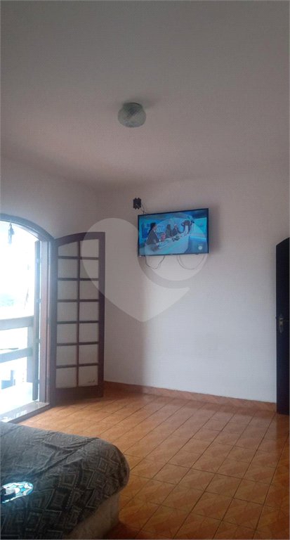 Casa à venda com 3 quartos, sendo 1 suíte,  em Jardim Jussara, Mogi das Cruzes, SP