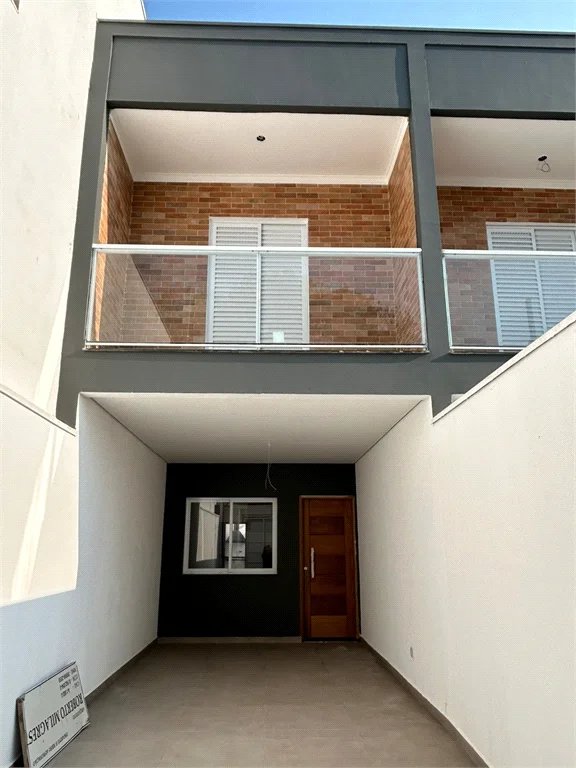 Casa à venda com 3 quartos, sendo 1 suíte, em Jardim Cidália, São Paulo, SP