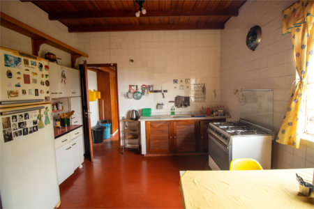Chácara à venda com 3 quartos, sendo 1 suíte, em Capuava, São Roque, SP