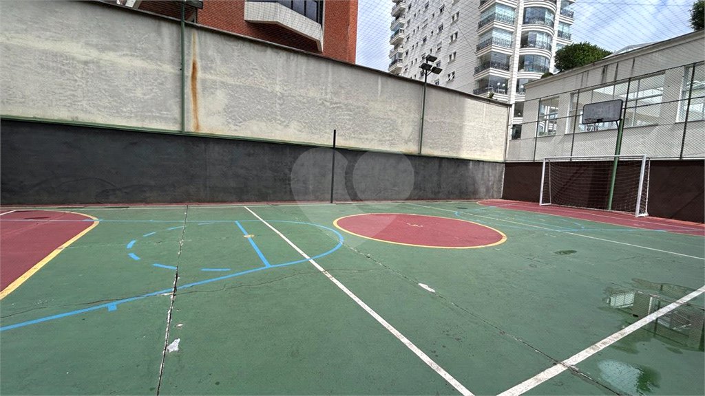 Apartamento à venda com 3 suítes em Vila Suzana, São Paulo, SP