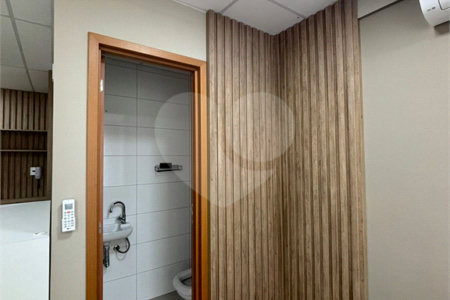 Sala à venda em Alvinópolis, Atibaia, SP