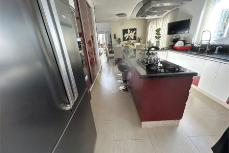 Casa à venda com 4 suítes em Loteamento Residencial Villágio Di Capri, Votorantim, SP