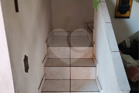 Sobrado à venda com 3 quartos no Centro, Jarinu, SP