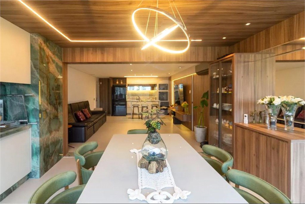Apartamento à venda com 3 suítes em Campo Grande, São Paulo, SP