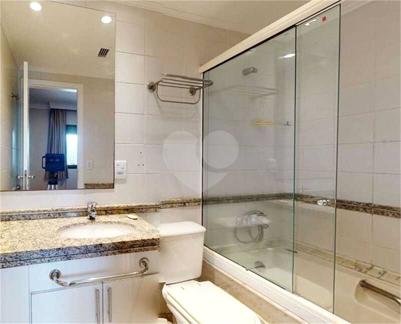 Apartamento à venda ou para alugar com 2 quartos, sendo 1 suíte,  em Paraíso, São Paulo, SP