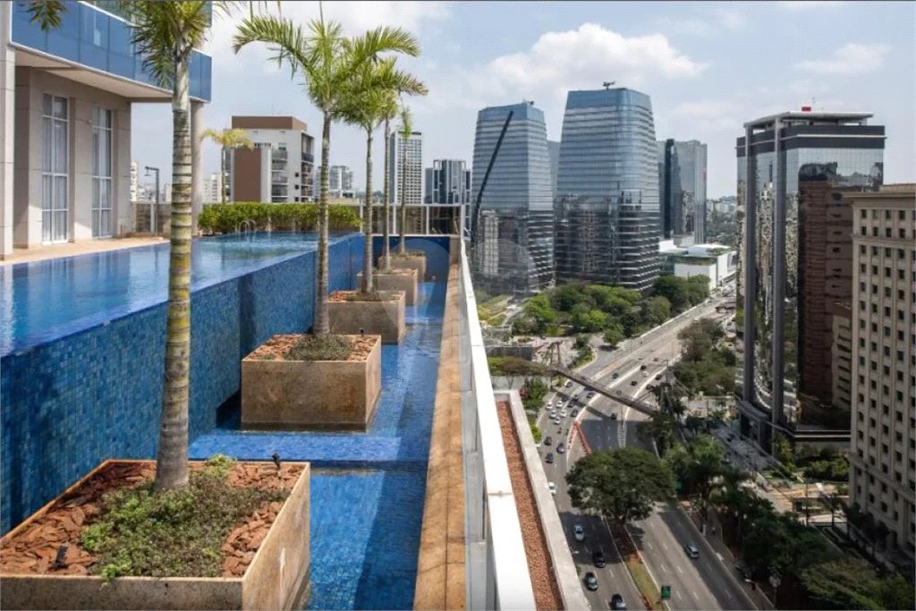 Apartamento Mobiliado na Vila Olimpia com 57m² e 1 vaga