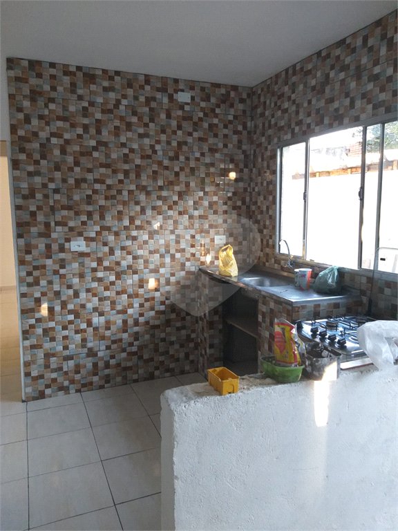 Casa à venda com 2 quartos, sendo 1 suíte,  em Vila Eugênia, Mogi das Cruzes, SP