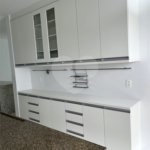 Apartamento à venda ou para alugar com 3 quartos, sendo 1 suíte, em Enseada, Guarujá, SP