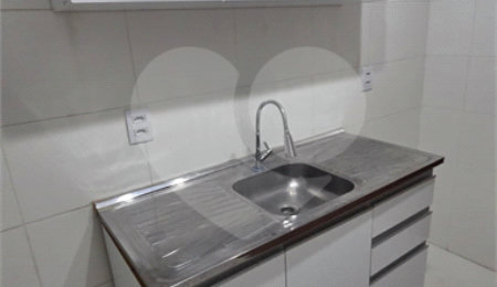 Apartamento à venda com 2 quartos em Vila Zat, São Paulo, SP