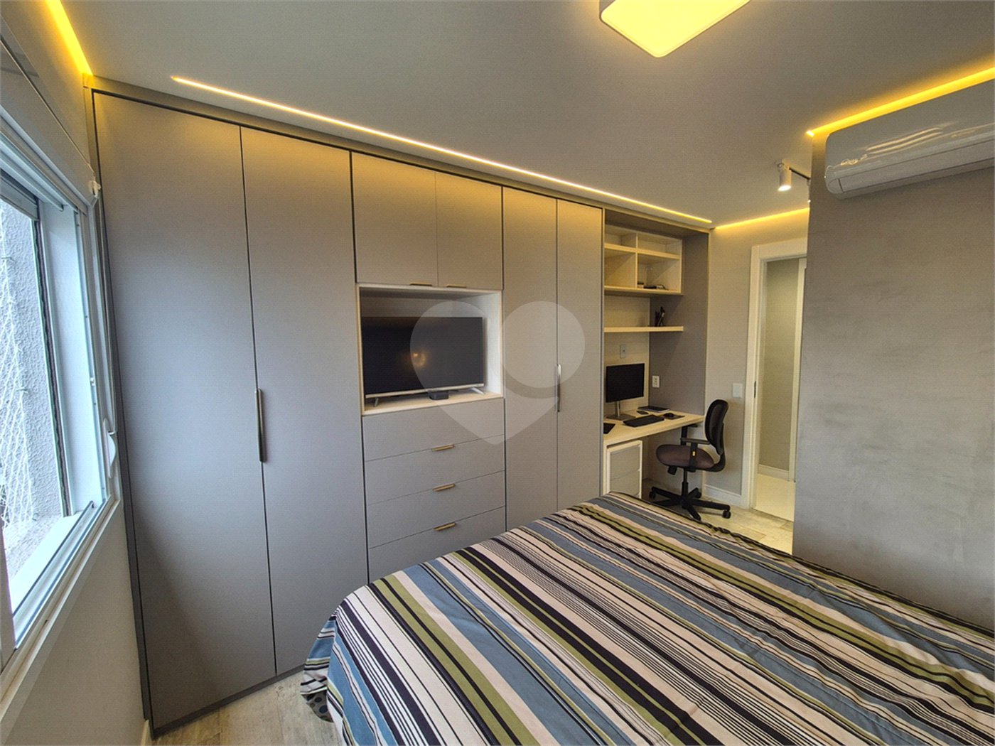 Apartamento à venda com 3 quartos, sendo 2 suítes, em Jardim Caboré, São Paulo, SP