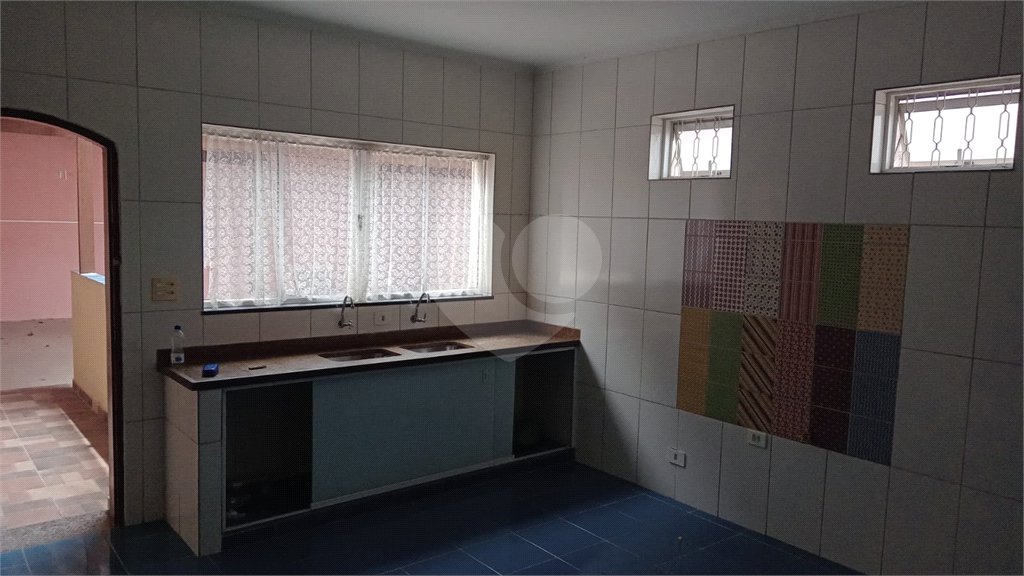 Casa Térrea à venda com 3 quartos, sendo 1 suíte, em Vila Irmãos Arnoni, São Paulo, SP