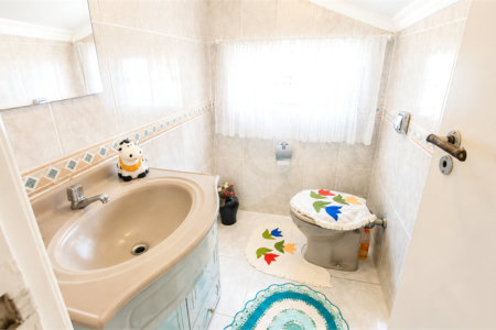Casa à venda com 3 quartos, sendo 1 suíte, em Granja Julieta, São Paulo, SP