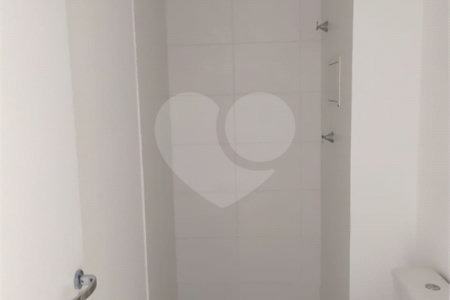 Apartamento à venda com 2 quartos em Cidade Mãe do Céu, São Paulo, SP