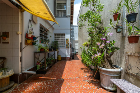 Sobrado à venda com 3 quartos, sendo 1 suíte, em Moema, São Paulo, SP