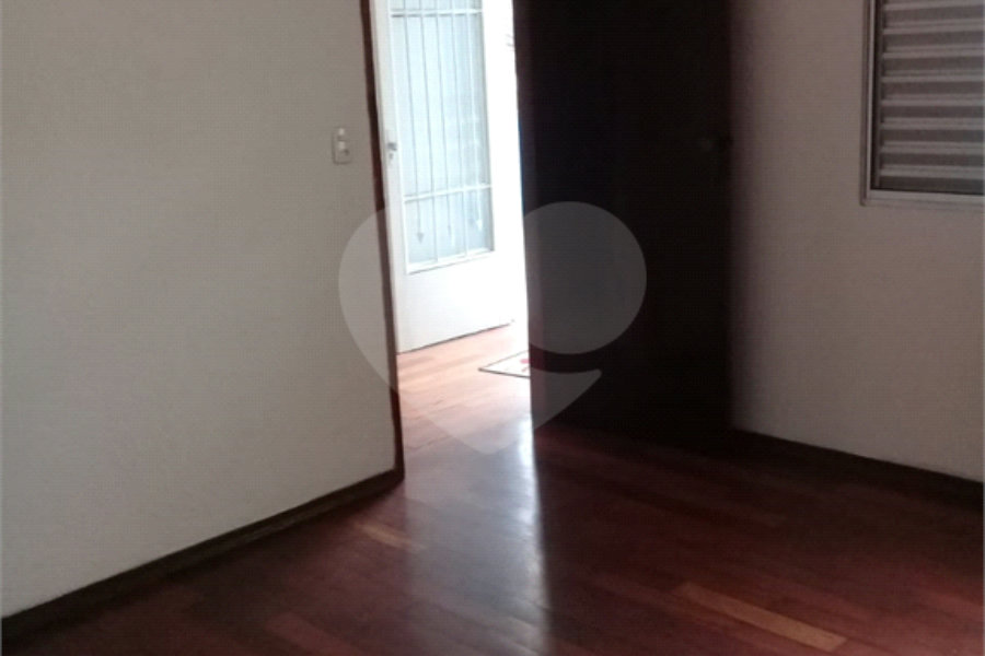 Sobrado à venda com 3 quartos em Tremembé, São Paulo, SP