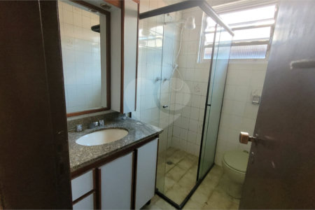 Casa Térrea à venda com 2 quartos em Interlagos, São Paulo, SP