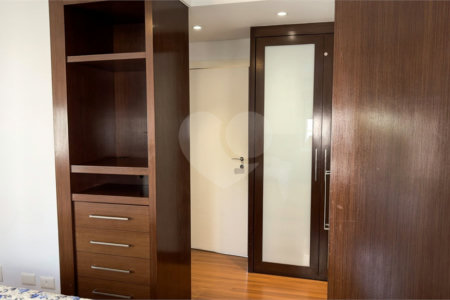 Apartamento à venda com 3 quartos, sendo 1 suíte, em Perdizes, São Paulo, SP
