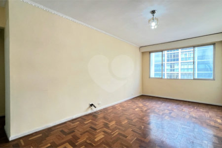 Apartamento à venda com 3 quartos, sendo 1 suíte, em Pinheiros, São Paulo, SP