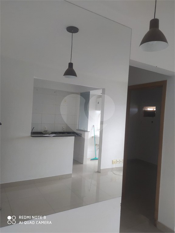 Apartamento à venda com 2 quartos em Dom Aquino, Cuiabá, MT