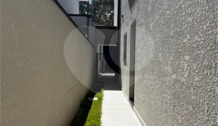 Casa à venda com 4 suítes no condomínio Bella Cittá Villagio I, Mogi das Cruzes - SP