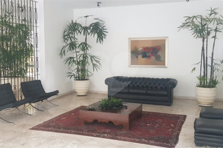 Apartamento à venda com 2 quartos em Cerqueira César, São Paulo, SP