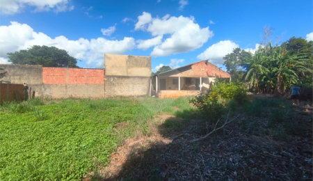 Sítio à venda com 2 quartos em Retiro Santana, Itapetininga, SP