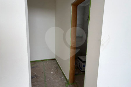 Casa no Embaré 3 quartos 1 suíte