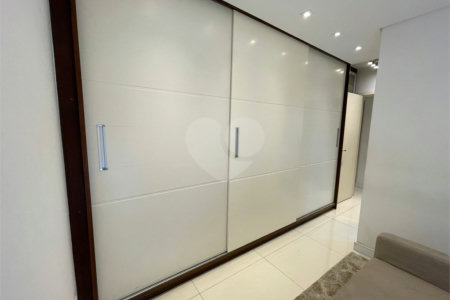 Apartamento à venda com 3 suítes em Brooklin Paulista, São Paulo, SP