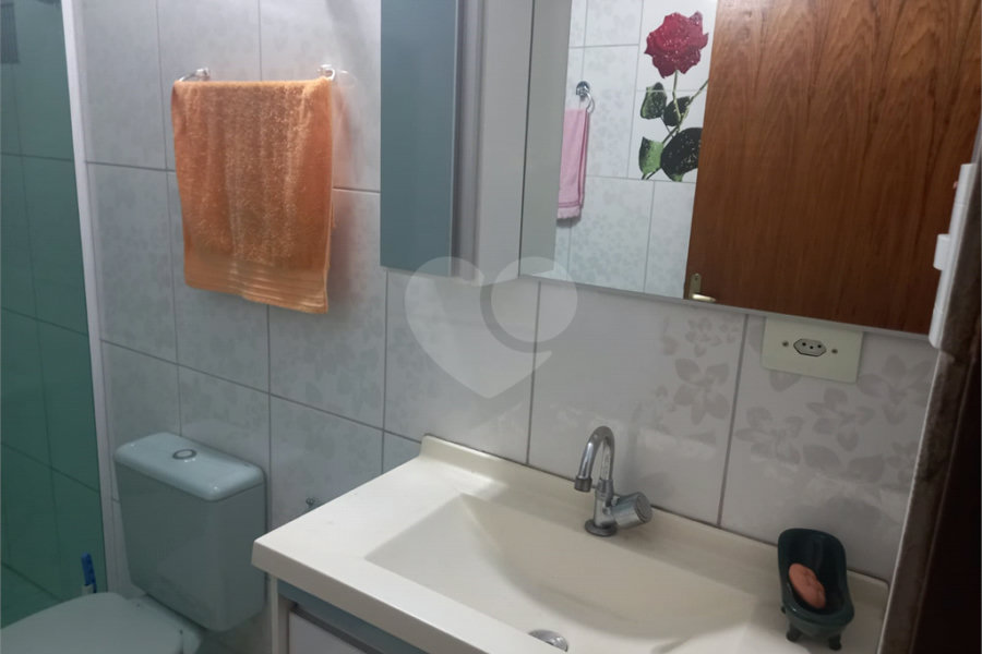 Sobrado à venda com 4 quartos, sendo 1 suíte, em Jardim Peri, São Paulo, SP