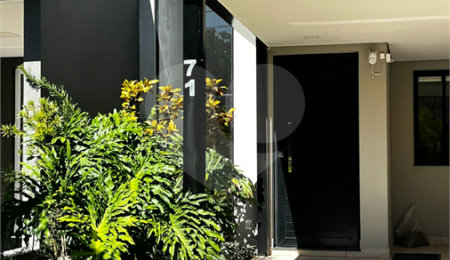 Casa à venda com 3 quartos, sendo 1 suíte,  no condomínio Village Moutonnée, Salto - SP