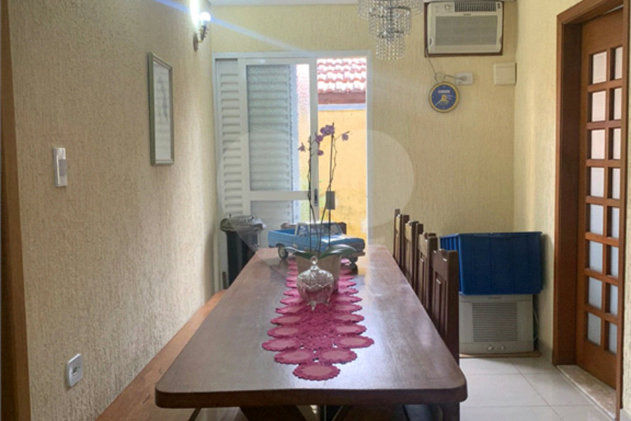Casa Térrea à venda com 3 quartos, sendo 1 suíte, em Horto, São Paulo, SP