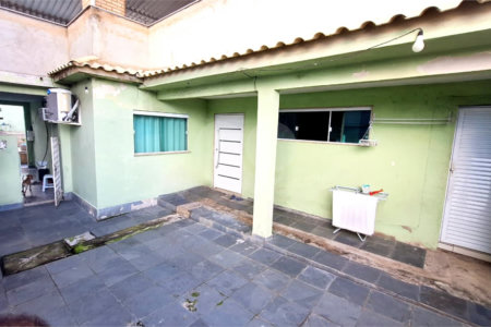 Casa à venda com 2 quartos em Campo Grande, Rio de Janeiro, RJ