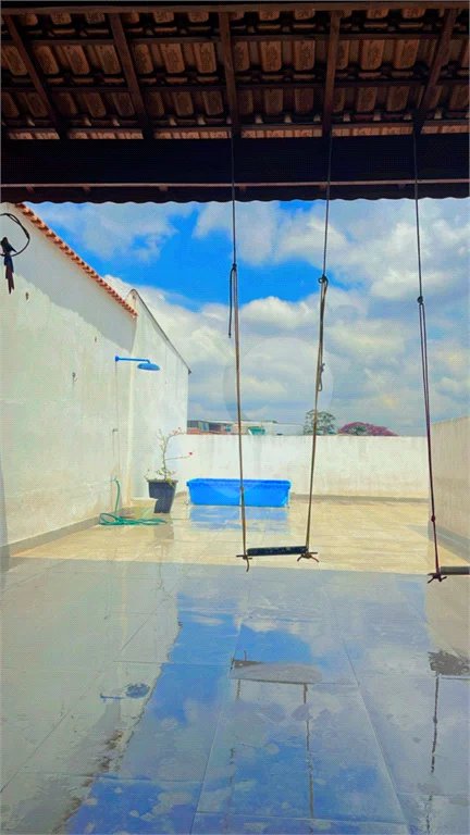 Sobrado à venda com 2 quartos, sendo 1 suíte, em Tremembé, São Paulo, SP