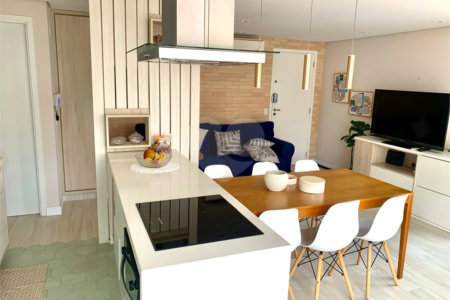 Apartamento à venda com 2 quartos, sendo 1 suíte, em Alto da Lapa, São Paulo, SP