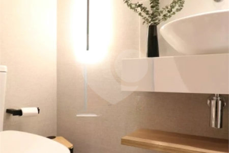 Apartamento à venda com 4 quartos, sendo 2 suítes,  em Vila Anastácio, São Paulo, SP