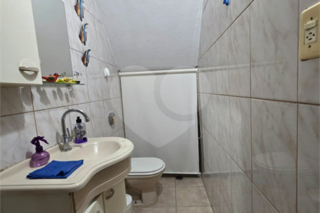Sobrado à venda com 6 quartos, sendo 3 suítes, em Santa Teresinha, São Paulo, SP