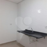 Apartamento à venda com 2 quartos em Vila Invernada, São Paulo, SP