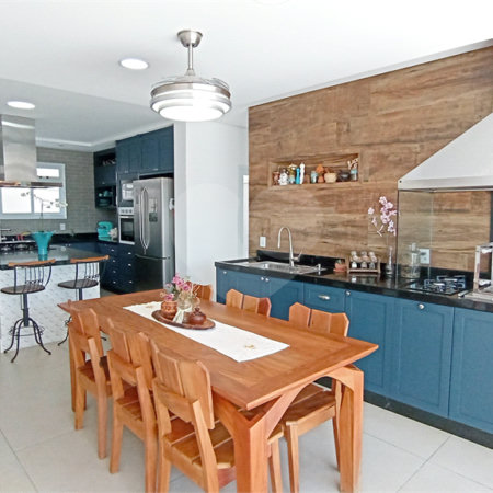 Casa à venda com 3 suítes no condomínio Vila do Sol, Valinhos - SP